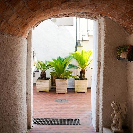 Monolocale A 50 Metri Dal Mare Appartement Celle Ligure Buitenkant foto