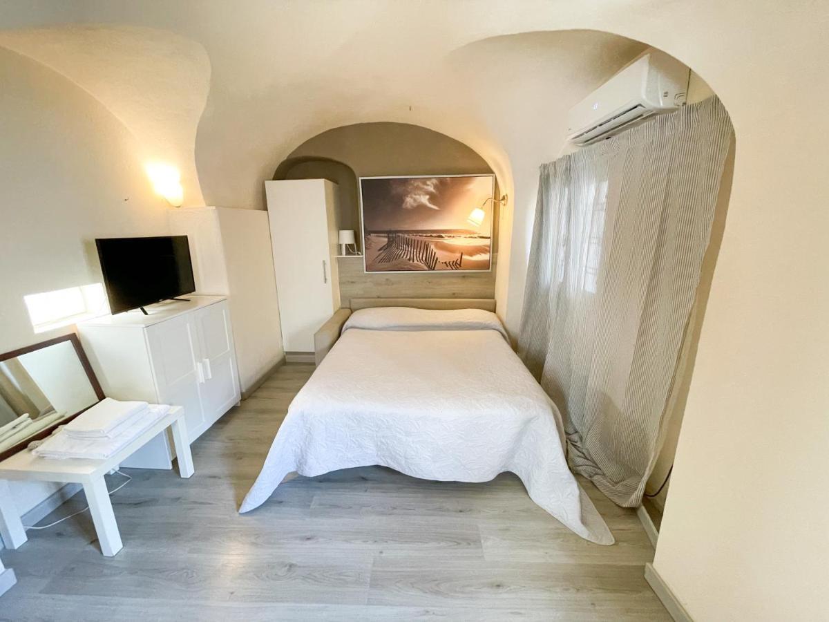 Monolocale A 50 Metri Dal Mare Appartement Celle Ligure Buitenkant foto